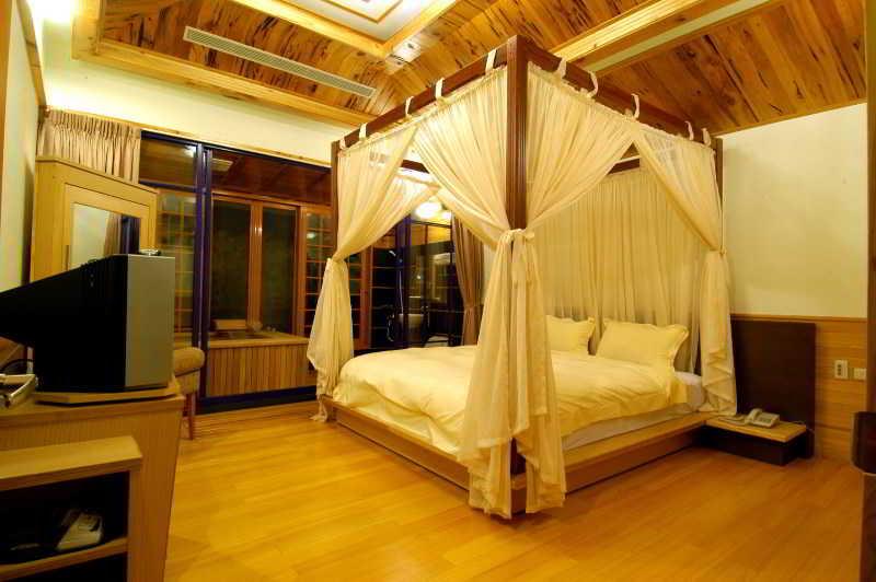 Full Moon Spa Wulai Bagian luar foto